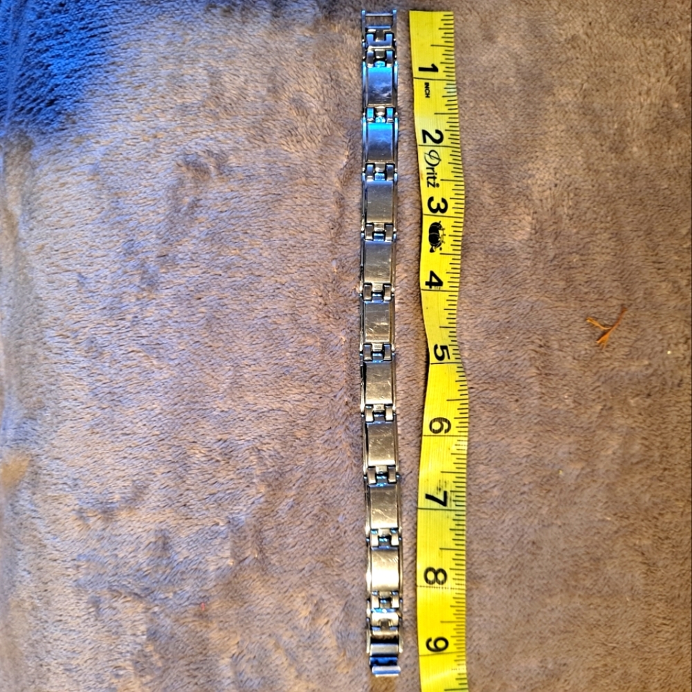 Stainless steel bracelet